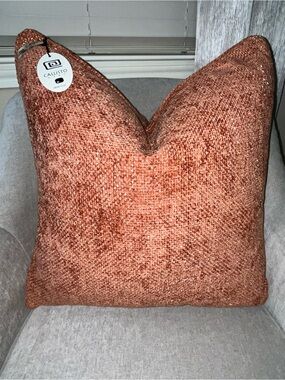 1-NWT CALLISTO HOME CHENILLE VELVET WEAVE DESIGN DECORATIVE PILLOW (T90822F11)